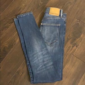 Denim Forum Lola High Rise Skinnh Jeans Size 25